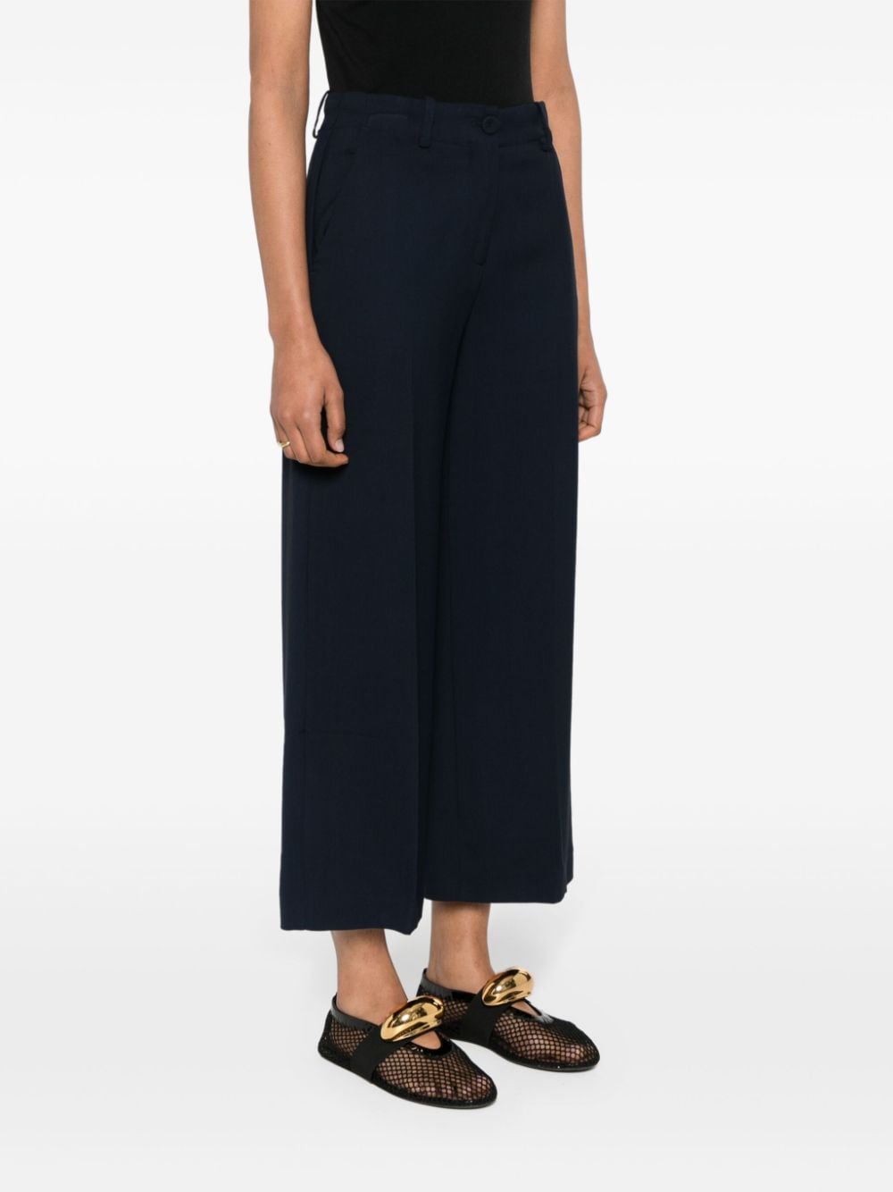 Wide-leg trousers