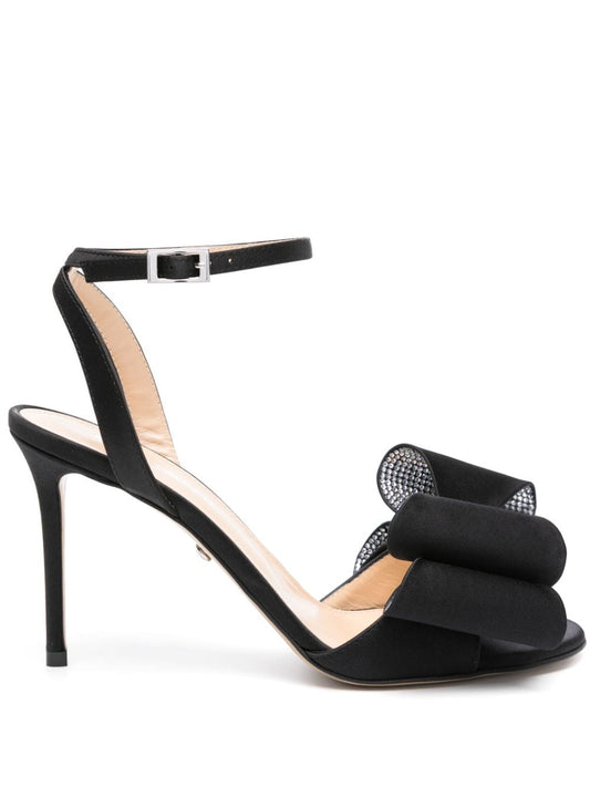 Le cadeau satin pumps