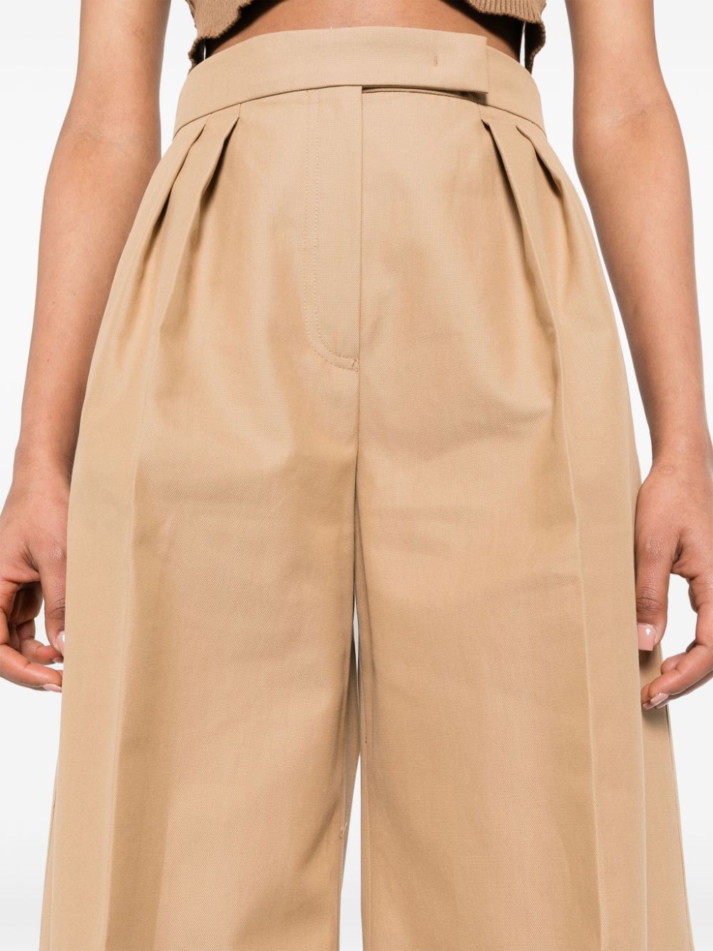 Wide-leg cotton trousers