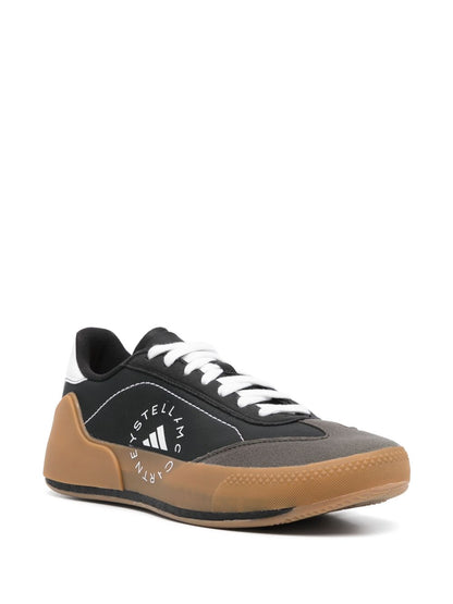 Court boost sneakers