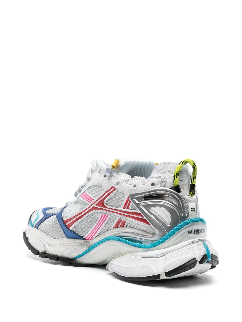 Runner sneakers