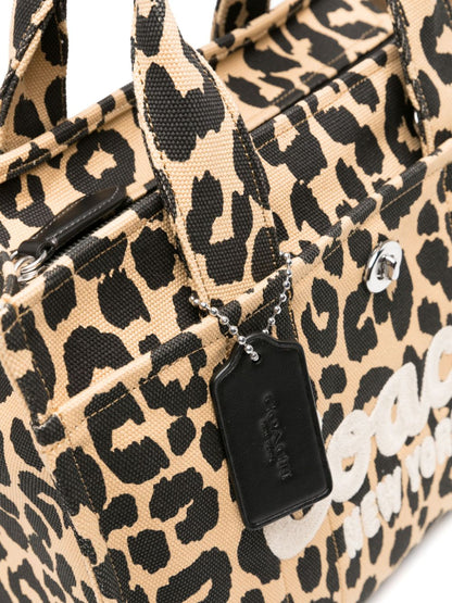 Canvas cargo tote