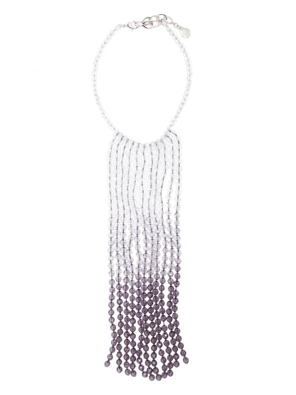 Blurred effect necklace