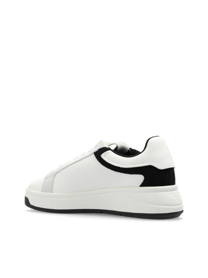 Leather sneakers