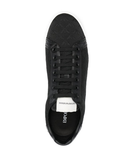 Logo sneakers