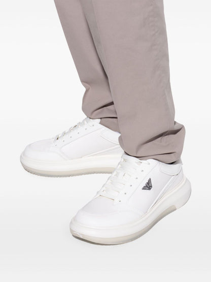 Logo sneakers
