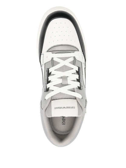 Leather sneakers