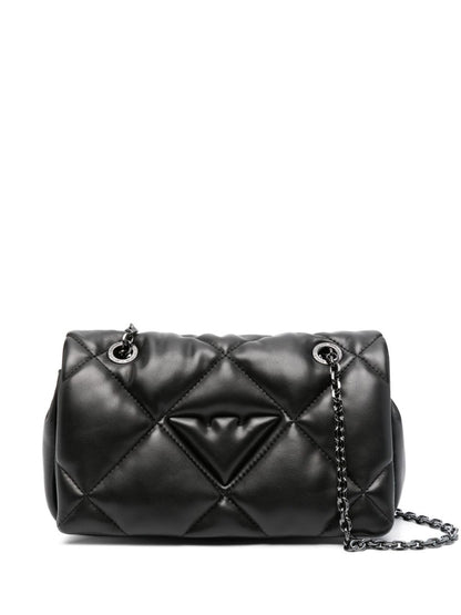 Chain pouch