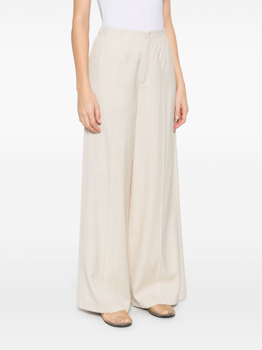 Wide-leg trousers