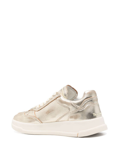 Tweener low leather sneakers