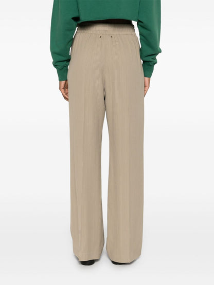 Wide-leg trousers