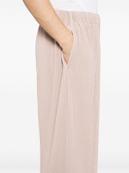Pleated trousers