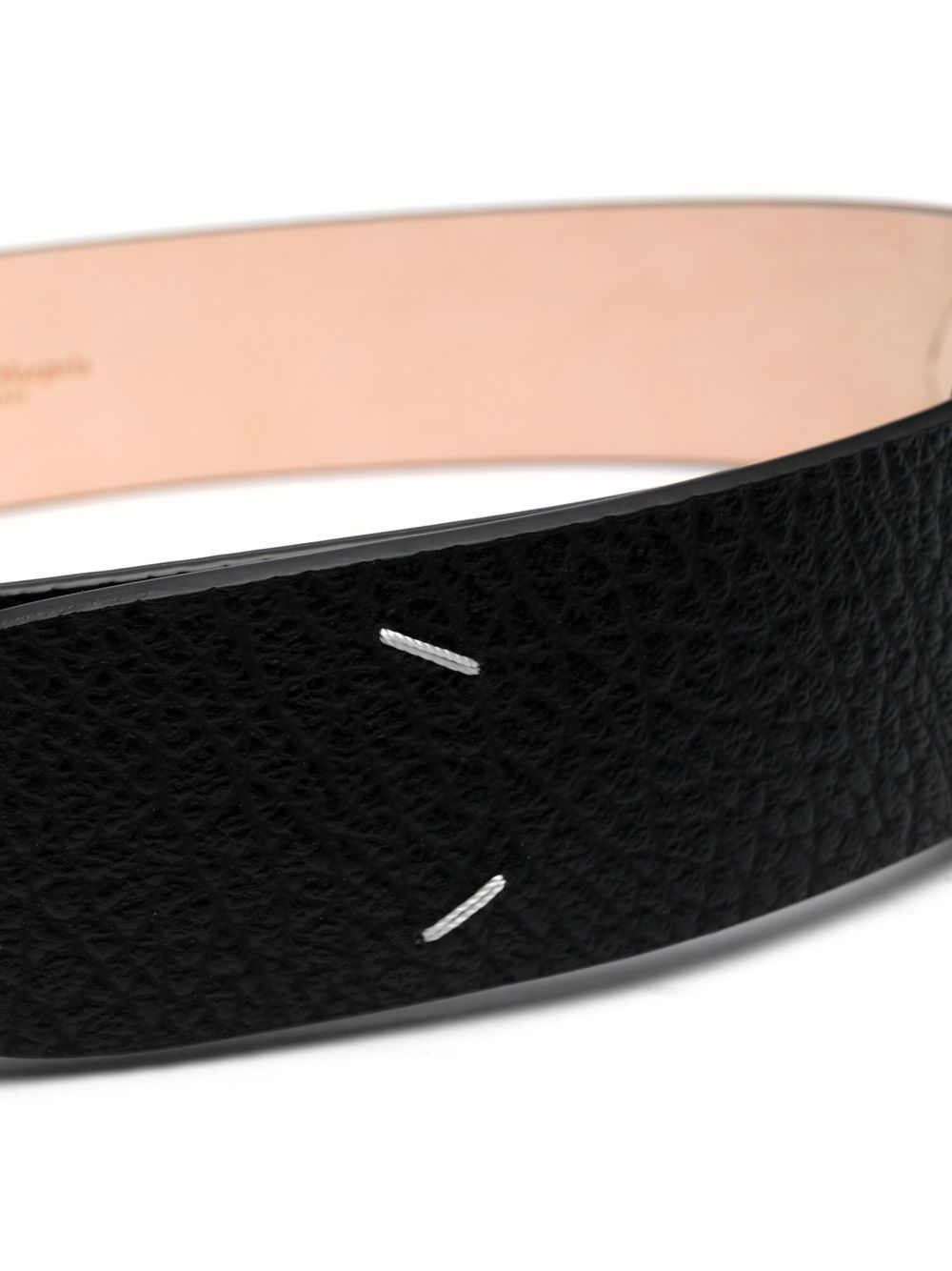 Four stitches leather belt