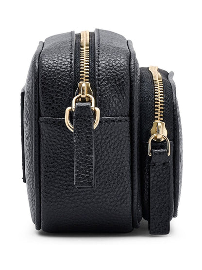 The crossbody leather bag