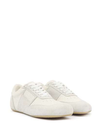 Anatomic leather sneakers