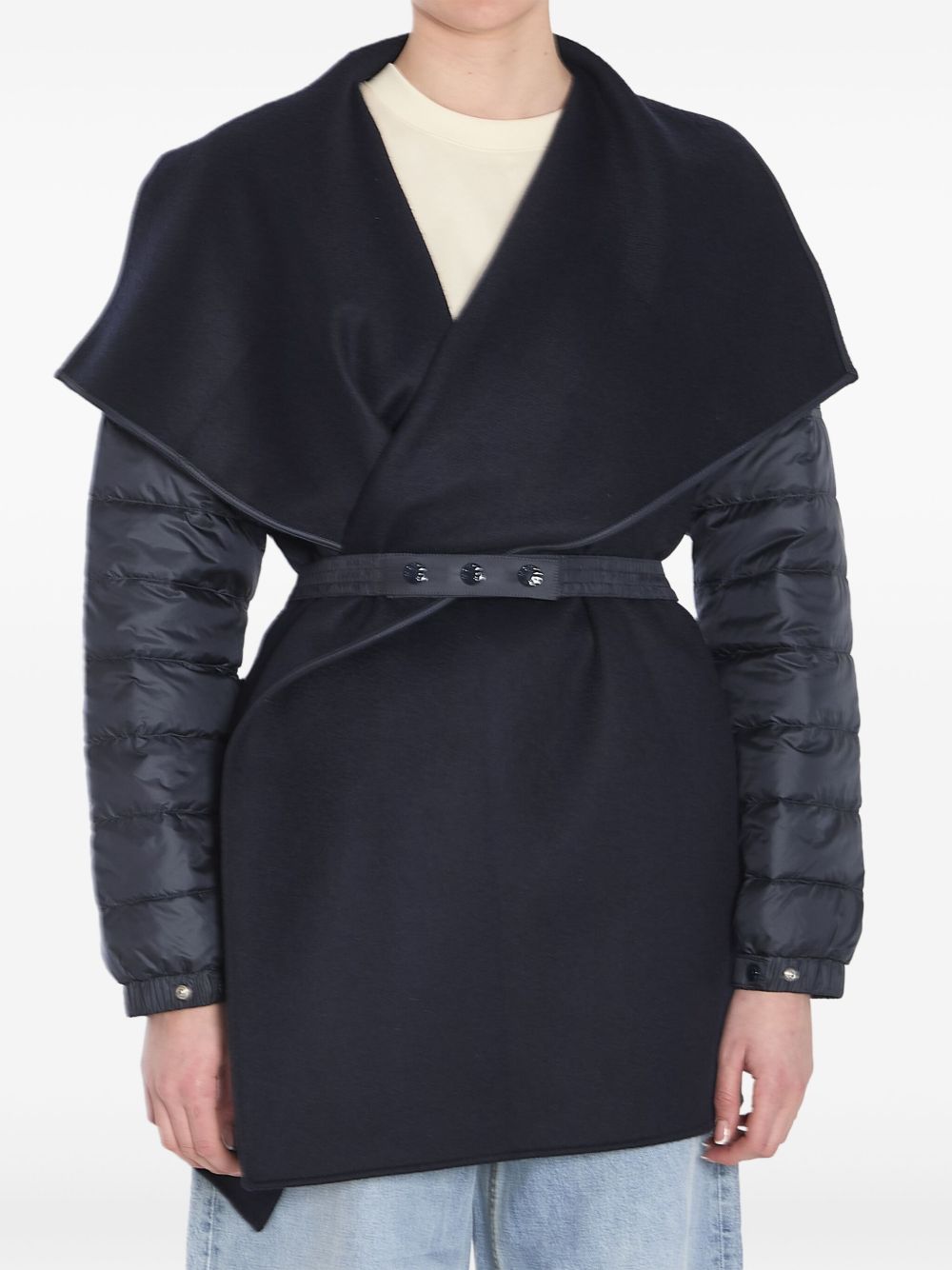 Wool and nylon cape