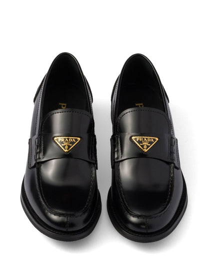 LOAFER