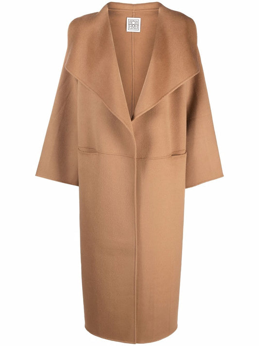 Signature wool and cashmere coat