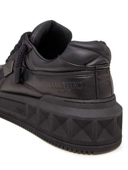 One stud xl leather sneakers