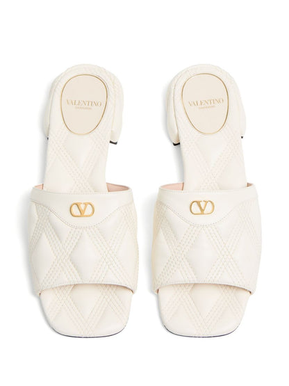 Quiltie 67 leather sandals