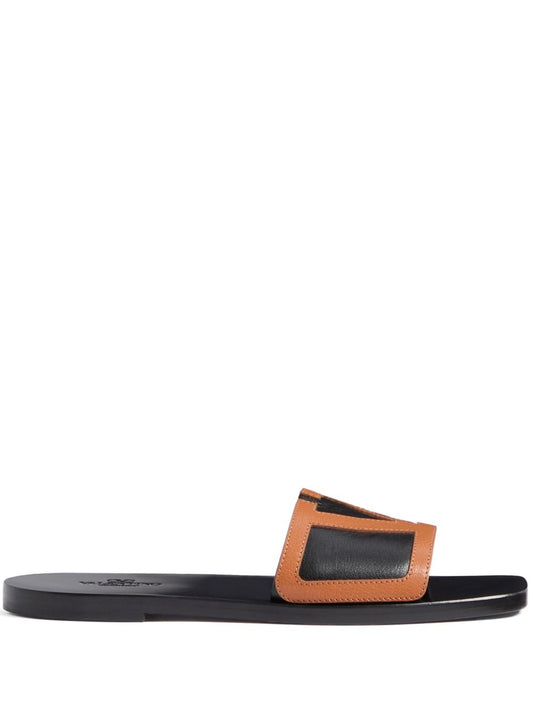 Viva superstar leather slides