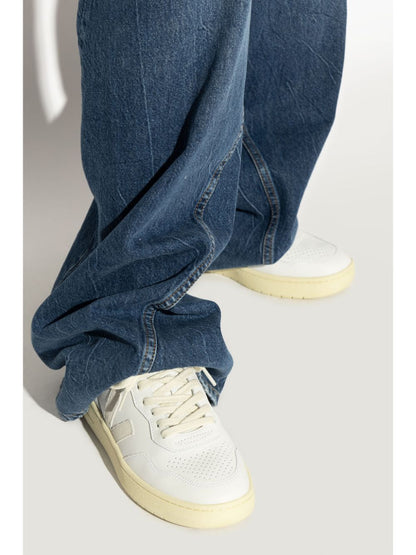 V-90 leather sneakers