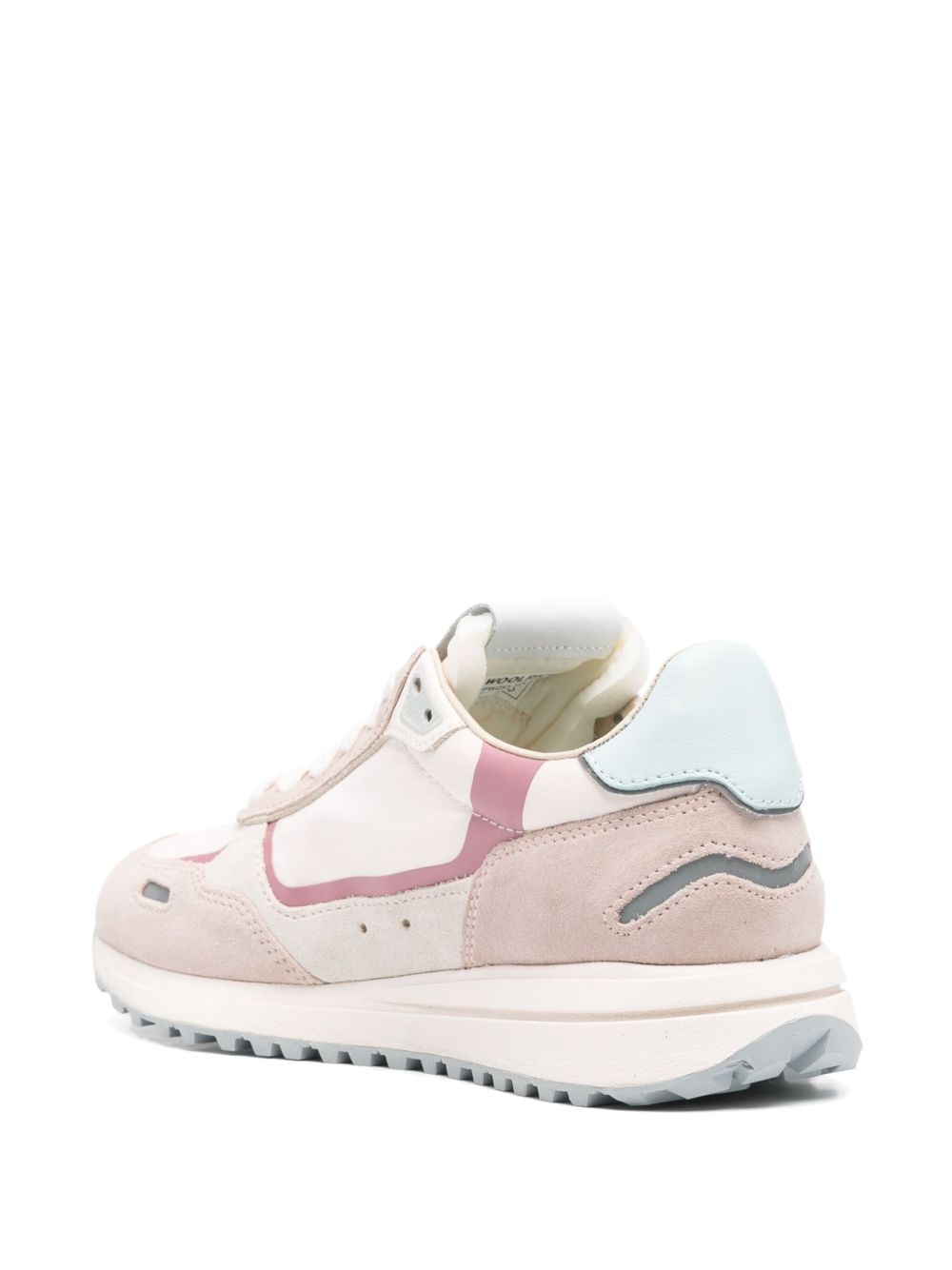 Leather sneakers